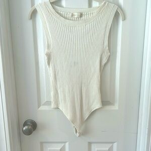 Altar’d state ribbed white bodysuit M